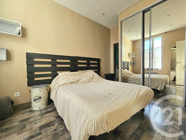 Appartement T3 à vendre - 3 pièces - 59,43 m2 - La Seyne Sur Mer - 83 - PROVENCE-ALPES-COTE-D-AZUR