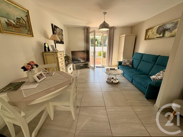 Appartement T3 &agrave; vendre - 3 pi&egrave;ces - 57,10 m2 - Six Fours Les Plages - 83 - PROVENCE-ALPES-COTE-D-AZUR