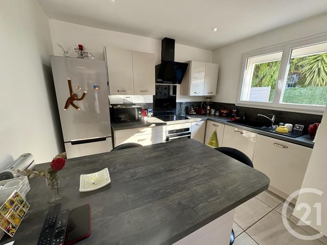 Appartement T3 &agrave; vendre - 3 pi&egrave;ces - 57,10 m2 - Six Fours Les Plages - 83 - PROVENCE-ALPES-COTE-D-AZUR