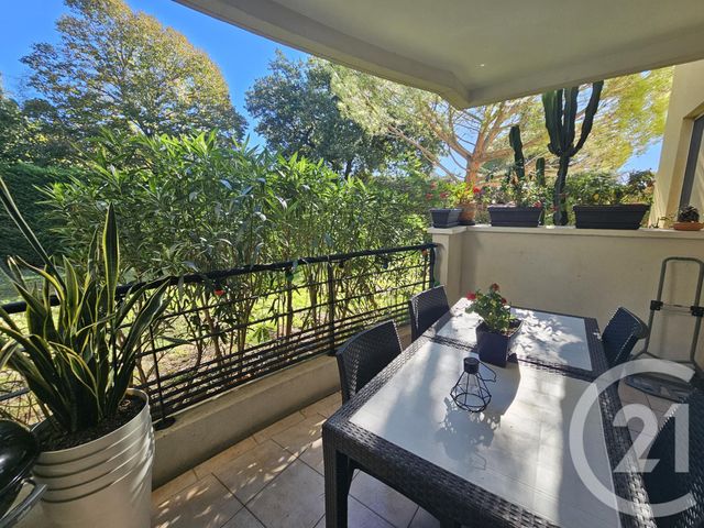 Appartement F2 à vendre - 2 pièces - 37 m2 - La Seyne Sur Mer - 83 - PROVENCE-ALPES-COTE-D-AZUR