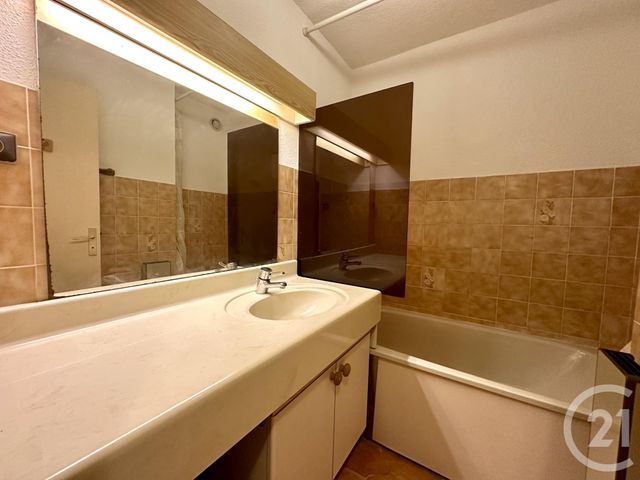 Appartement F2 bis &agrave; vendre - 2 pi&egrave;ces - 38,85 m2 - Six Fours Les Plages - 83 - PROVENCE-ALPES-COTE-D-AZUR