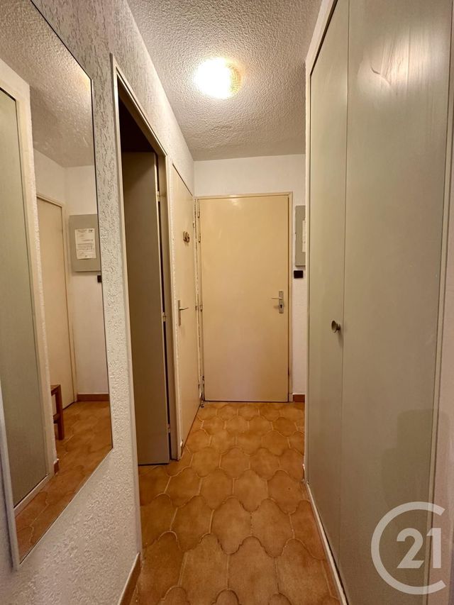 Appartement F2 bis &agrave; vendre - 2 pi&egrave;ces - 38,85 m2 - Six Fours Les Plages - 83 - PROVENCE-ALPES-COTE-D-AZUR