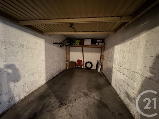 Appartement T1 à louer - 1 pièce - 24,80 m2 - Six Fours Les Plages - 83 - PROVENCE-ALPES-COTE-D-AZUR