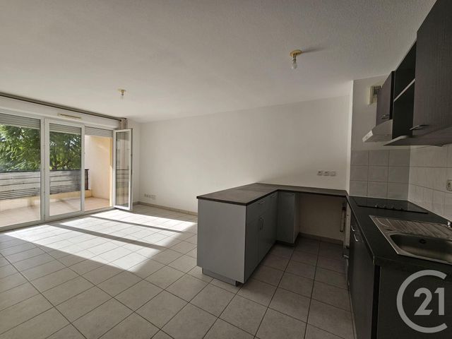 Appartement T3 &agrave; vendre - 3 pi&egrave;ces - 61,33 m2 - La Seyne Sur Mer - 83 - PROVENCE-ALPES-COTE-D-AZUR