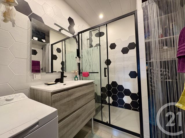 Appartement T2 &agrave; vendre - 2 pi&egrave;ces - 44,18 m2 - Six Fours Les Plages - 83 - PROVENCE-ALPES-COTE-D-AZUR