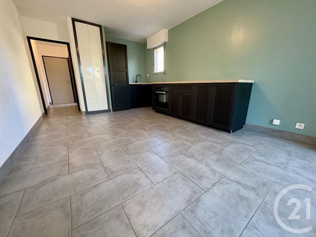 Appartement F2 &agrave; vendre - 2 pi&egrave;ces - 38,32 m2 - Sanary Sur Mer - 83 - PROVENCE-ALPES-COTE-D-AZUR