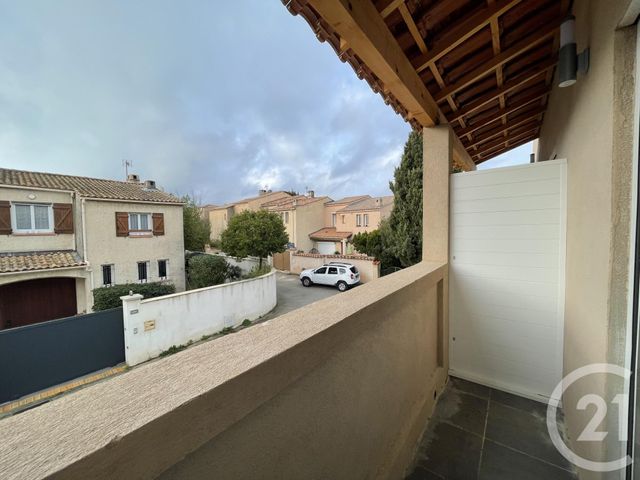 Appartement T2 &agrave; louer - 2 pi&egrave;ces - 42,80 m2 - La Seyne Sur Mer - 83 - PROVENCE-ALPES-COTE-D-AZUR