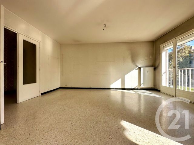Appartement T4 &agrave; vendre - 4 pi&egrave;ces - 78,05 m2 - Six Fours Les Plages - 83 - PROVENCE-ALPES-COTE-D-AZUR