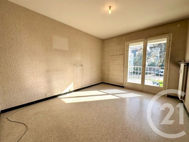 Appartement T4 &agrave; vendre - 4 pi&egrave;ces - 78,05 m2 - Six Fours Les Plages - 83 - PROVENCE-ALPES-COTE-D-AZUR