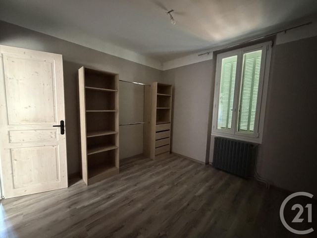 Maison &agrave; louer - 5 pi&egrave;ces - 91 m2 - La Seyne Sur Mer - 83 - PROVENCE-ALPES-COTE-D-AZUR