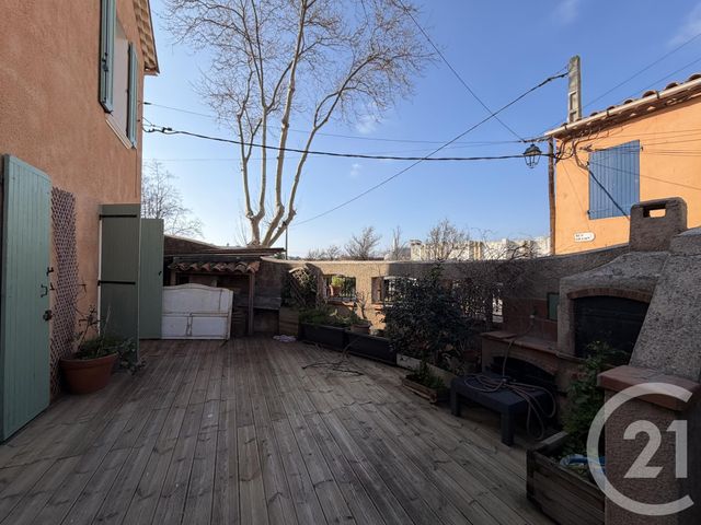 Maison &agrave; louer - 5 pi&egrave;ces - 91 m2 - La Seyne Sur Mer - 83 - PROVENCE-ALPES-COTE-D-AZUR