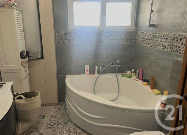 Maison &agrave; vendre - 9 pi&egrave;ces - 181 m2 - Six Fours Les Plages - 83 - PROVENCE-ALPES-COTE-D-AZUR