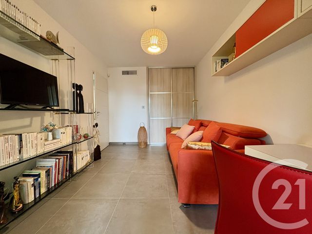 Appartement T3 &agrave; vendre - 3 pi&egrave;ces - 81,35 m2 - Six Fours Les Plages - 83 - PROVENCE-ALPES-COTE-D-AZUR