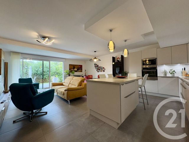Appartement T3 &agrave; vendre - 3 pi&egrave;ces - 81,35 m2 - Six Fours Les Plages - 83 - PROVENCE-ALPES-COTE-D-AZUR