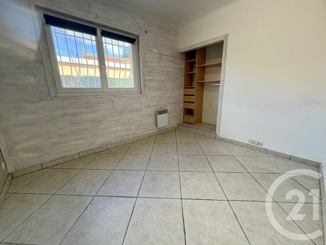 Appartement T3 &agrave; vendre - 4 pi&egrave;ces - 70 m2 - Six Fours Les Plages - 83 - PROVENCE-ALPES-COTE-D-AZUR