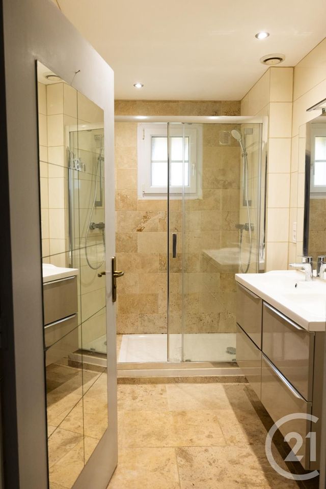 Maison &agrave; vendre - 5 pi&egrave;ces - 133 m2 - Six Fours Les Plages - 83 - PROVENCE-ALPES-COTE-D-AZUR