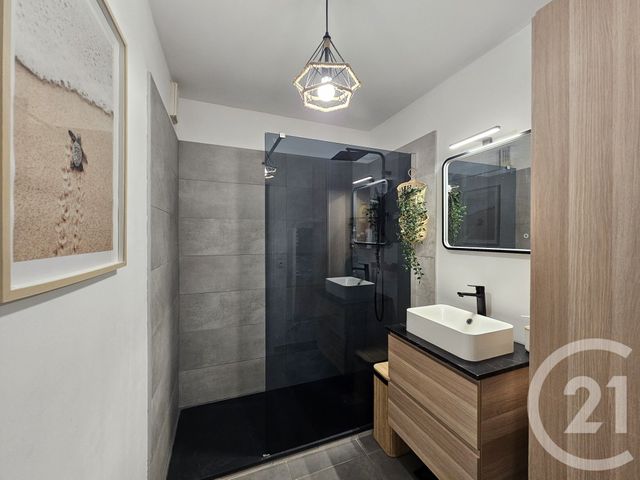 Appartement F3 &agrave; vendre - 3 pi&egrave;ces - 59,03 m2 - Six Fours Les Plages - 83 - PROVENCE-ALPES-COTE-D-AZUR