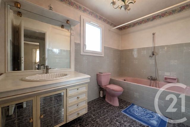 Maison &agrave; vendre - 6 pi&egrave;ces - 135 m2 - Six Fours Les Plages - 83 - PROVENCE-ALPES-COTE-D-AZUR