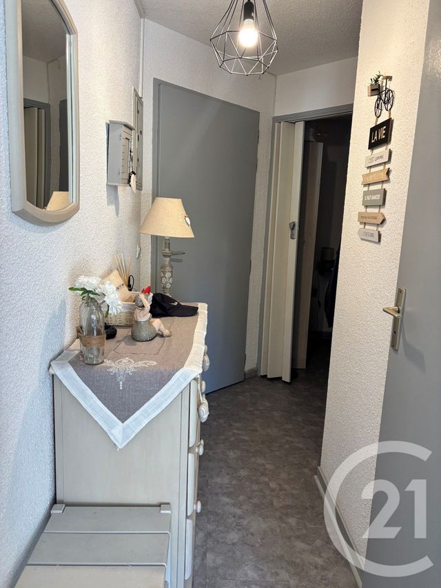 Appartement F2 &agrave; vendre - 2 pi&egrave;ces - 22,83 m2 - Six Fours Les Plages - 83 - PROVENCE-ALPES-COTE-D-AZUR