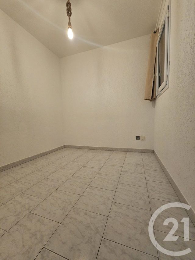 Appartement T2 &agrave; vendre - 2 pi&egrave;ces - 29,85 m2 - Six Fours Les Plages - 83 - PROVENCE-ALPES-COTE-D-AZUR