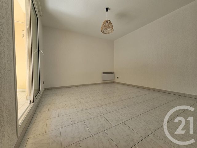 Appartement T2 &agrave; vendre - 2 pi&egrave;ces - 29,85 m2 - Six Fours Les Plages - 83 - PROVENCE-ALPES-COTE-D-AZUR