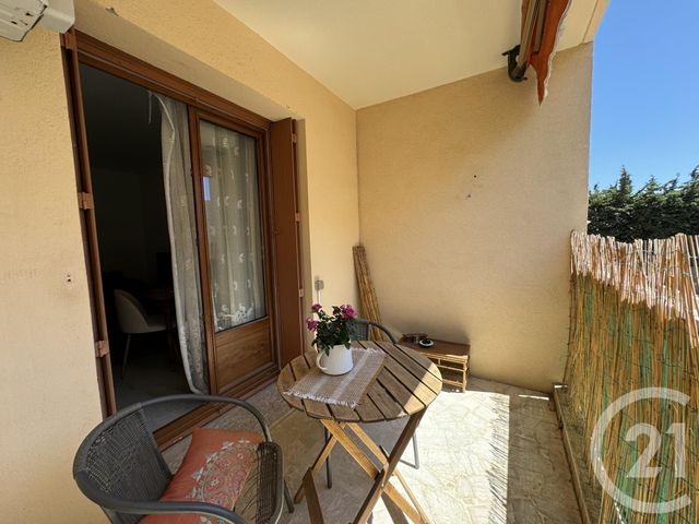 Appartement F3 &agrave; louer - 3 pi&egrave;ces - 55,84 m2 - Sanary Sur Mer - 83 - PROVENCE-ALPES-COTE-D-AZUR
