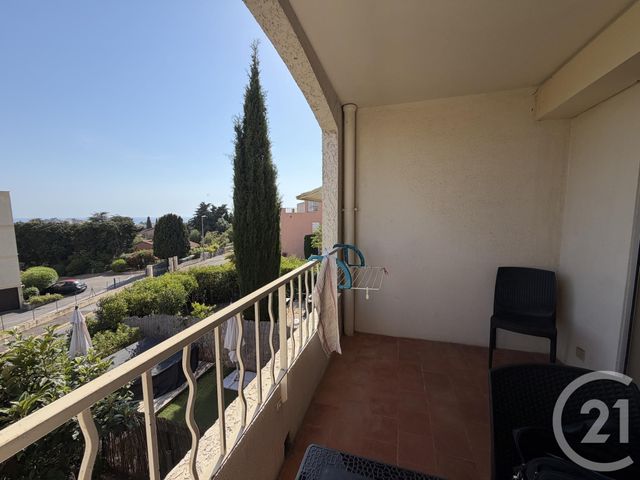 Appartement Studio &agrave; louer - 1 pi&egrave;ce - 22,05 m2 - Bandol - 83 - PROVENCE-ALPES-COTE-D-AZUR