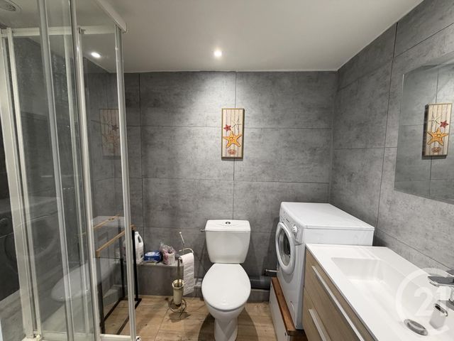 Appartement Studio &agrave; louer - 1 pi&egrave;ce - 22,05 m2 - Bandol - 83 - PROVENCE-ALPES-COTE-D-AZUR