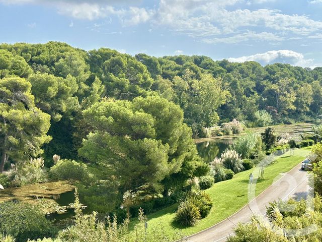 Appartement T3 &agrave; vendre - 3 pi&egrave;ces - 40,75 m2 - Six Fours Les Plages - 83 - PROVENCE-ALPES-COTE-D-AZUR