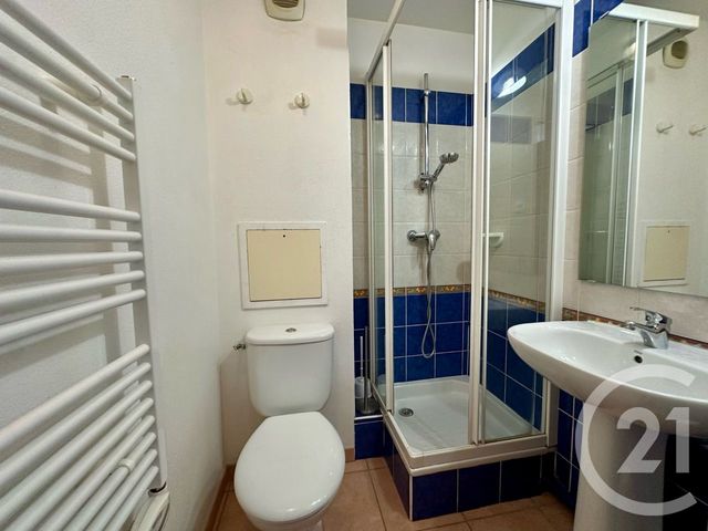 Appartement T3 &agrave; vendre - 3 pi&egrave;ces - 40,75 m2 - Six Fours Les Plages - 83 - PROVENCE-ALPES-COTE-D-AZUR