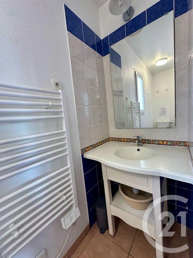 Appartement T3 &agrave; vendre - 3 pi&egrave;ces - 40,75 m2 - Six Fours Les Plages - 83 - PROVENCE-ALPES-COTE-D-AZUR