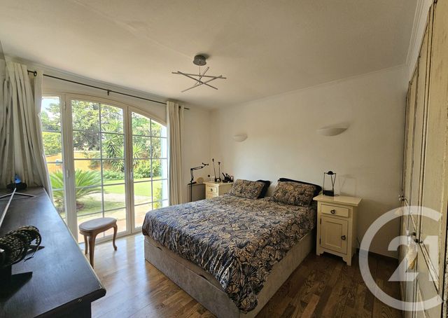Maison &agrave; vendre - 5 pi&egrave;ces - 137,77 m2 - Six Fours Les Plages - 83 - PROVENCE-ALPES-COTE-D-AZUR
