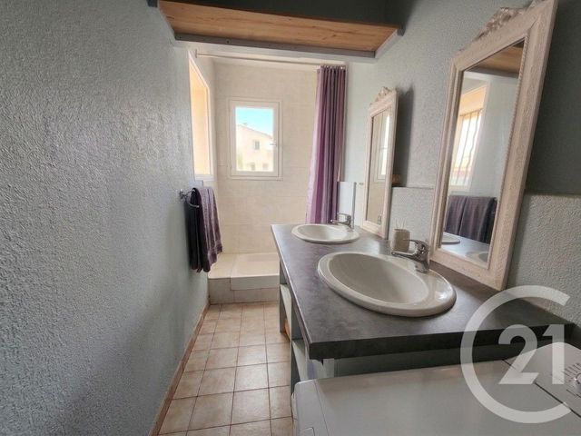 Appartement &agrave; vendre - 2 pi&egrave;ces - 34,40 m2 - Six Fours Les Plages - 83 - PROVENCE-ALPES-COTE-D-AZUR