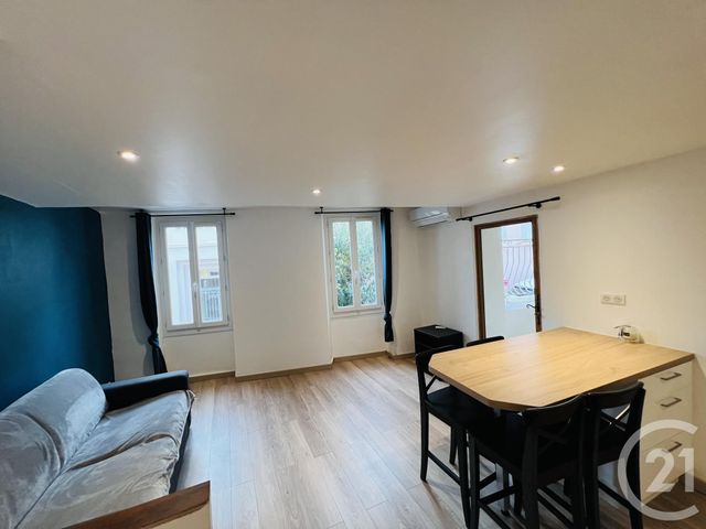 Appartement F2 &agrave; louer - 2 pi&egrave;ces - 36,88 m2 - Ollioules - 83 - PROVENCE-ALPES-COTE-D-AZUR