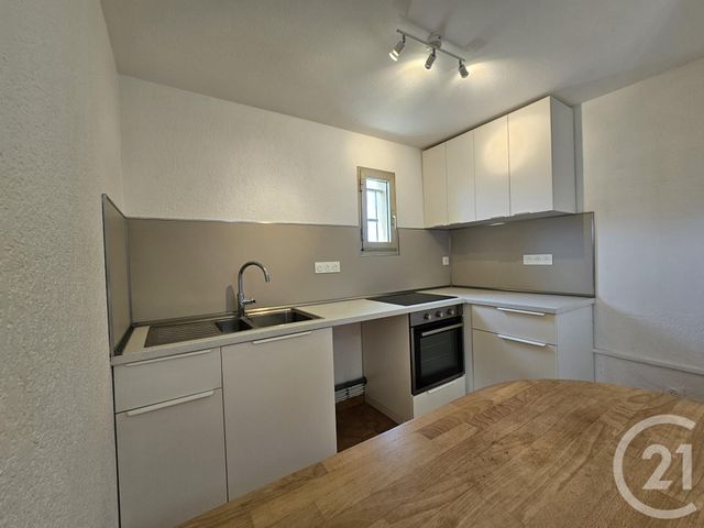 Appartement F3 &agrave; louer - 3 pi&egrave;ces - 39,94 m2 - St Mandrier Sur Mer - 83 - PROVENCE-ALPES-COTE-D-AZUR