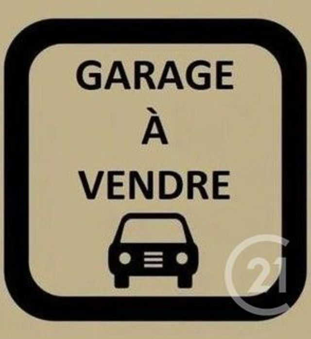 parking - SIX FOURS LES PLAGES - 83