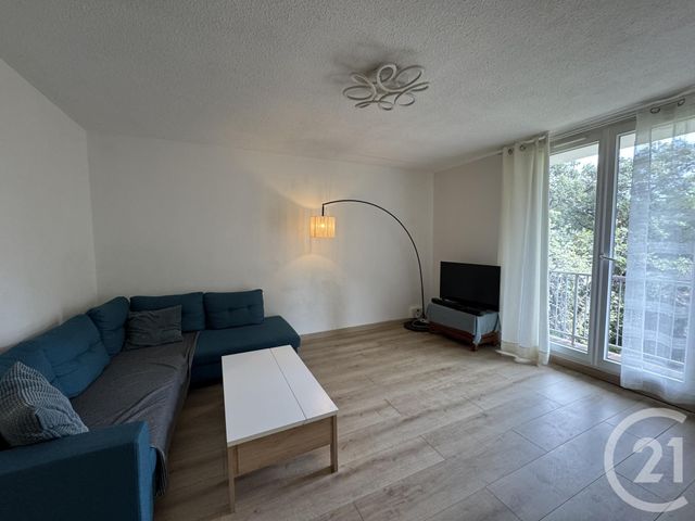 Appartement T4 &agrave; louer - 4 pi&egrave;ces - 76,29 m2 - La Seyne Sur Mer - 83 - PROVENCE-ALPES-COTE-D-AZUR