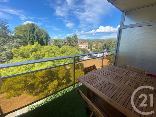 Appartement Studio &agrave; louer - 1 pi&egrave;ce - 25 m2 - Six Fours Les Plages - 83 - PROVENCE-ALPES-COTE-D-AZUR