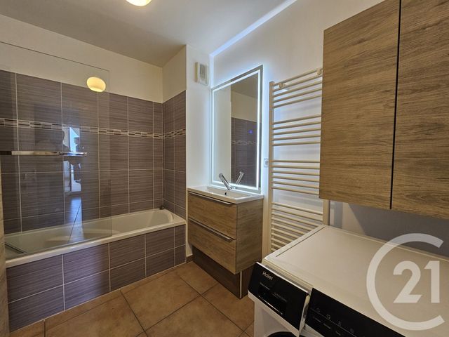 Appartement T3 &agrave; vendre - 3 pi&egrave;ces - 63,36 m2 - Six Fours Les Plages - 83 - PROVENCE-ALPES-COTE-D-AZUR