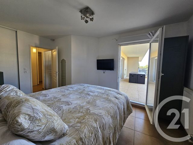 Appartement T3 &agrave; vendre - 3 pi&egrave;ces - 63,36 m2 - Six Fours Les Plages - 83 - PROVENCE-ALPES-COTE-D-AZUR