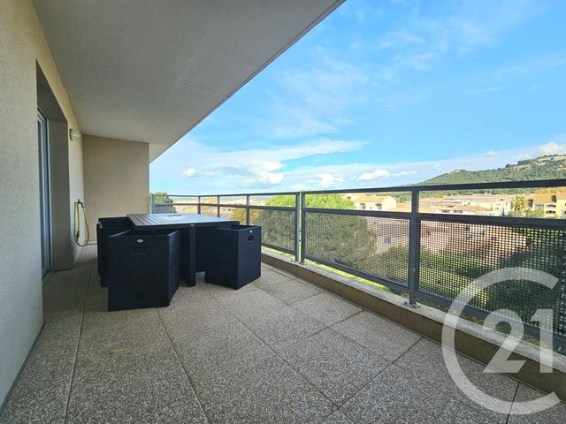 Appartement T3 &agrave; vendre - 3 pi&egrave;ces - 63,36 m2 - Six Fours Les Plages - 83 - PROVENCE-ALPES-COTE-D-AZUR