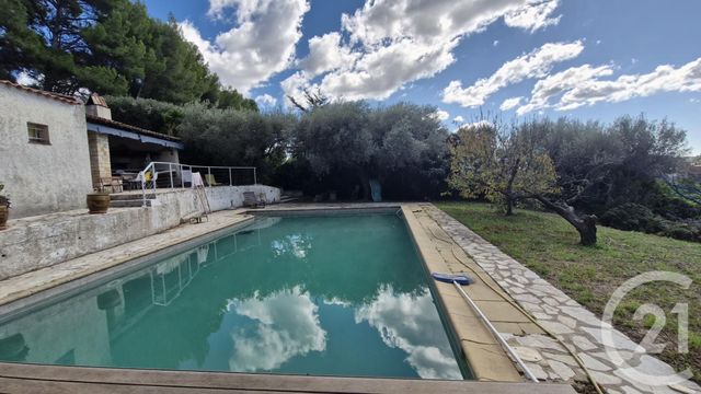 Maison &agrave; vendre - 10 pi&egrave;ces - 240 m2 - Sanary Sur Mer - 83 - PROVENCE-ALPES-COTE-D-AZUR