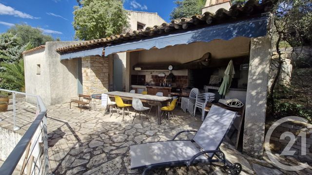 Maison &agrave; vendre - 10 pi&egrave;ces - 240 m2 - Sanary Sur Mer - 83 - PROVENCE-ALPES-COTE-D-AZUR