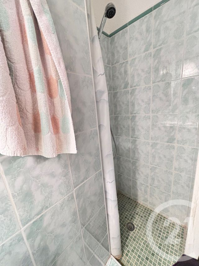 Appartement T3 à vendre - 3 pièces - 38,79 m2 - Risoul - 05 - PROVENCE-ALPES-COTE-D-AZUR