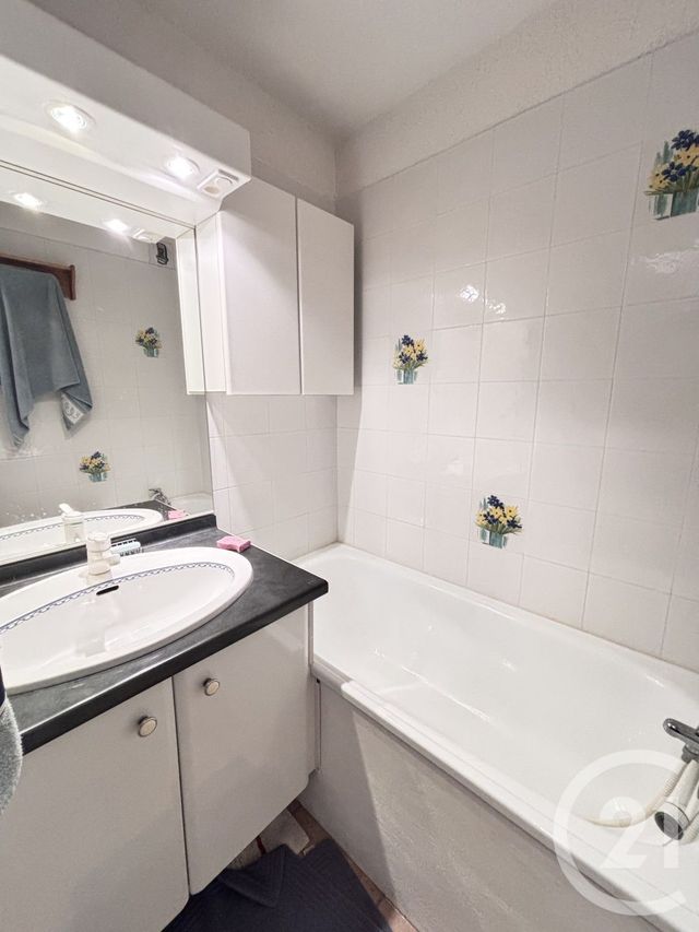 Appartement Studio Cabine &agrave; vendre - 1 pi&egrave;ce - 20,77 m2 - Risoul - 05 - PROVENCE-ALPES-COTE-D-AZUR