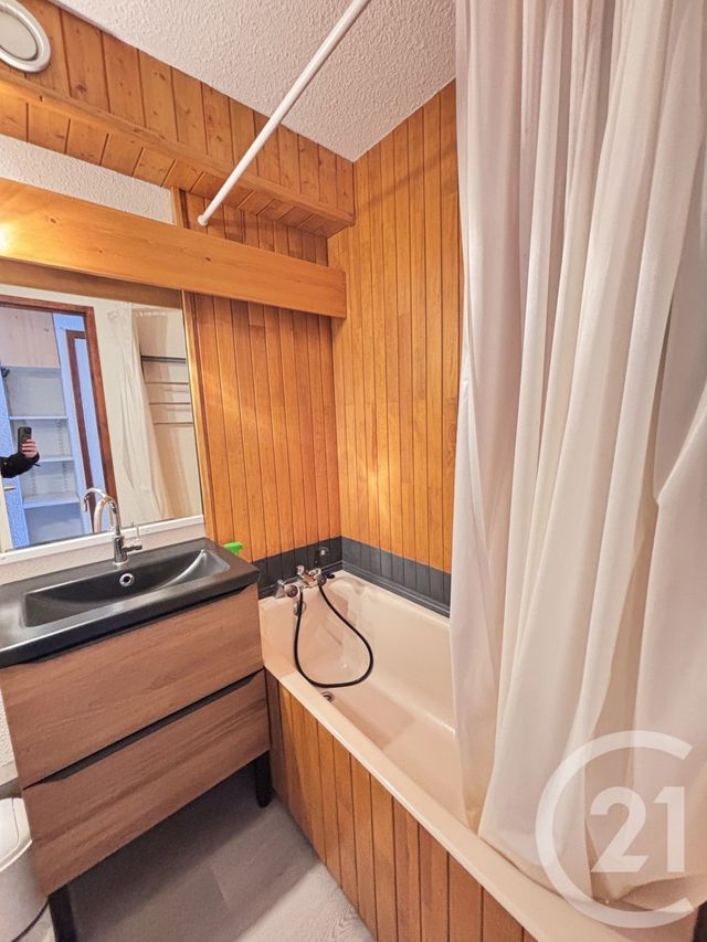 Appartement Studio cabine &agrave; vendre - 2 pi&egrave;ces - 23 m2 - Risoul - 05 - PROVENCE-ALPES-COTE-D-AZUR