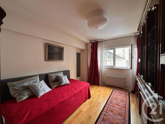 Appartement Autre à vendre - 8 pièces - 175,10 m2 - Cherbourg En Cotentin - 50 - BASSE-NORMANDIE