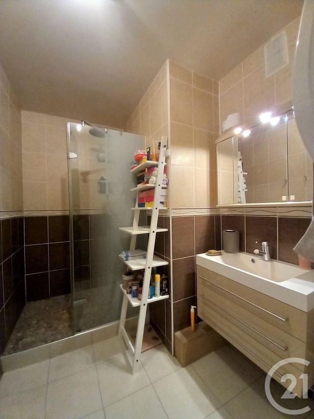 Appartement F5 à louer - 5 pièces - 105 m2 - Cherbourg En Cotentin - 50 - BASSE-NORMANDIE