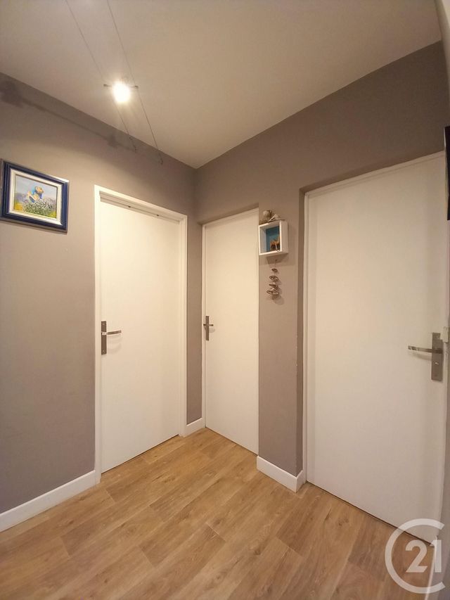 Appartement F5 à louer - 5 pièces - 105 m2 - Cherbourg En Cotentin - 50 - BASSE-NORMANDIE