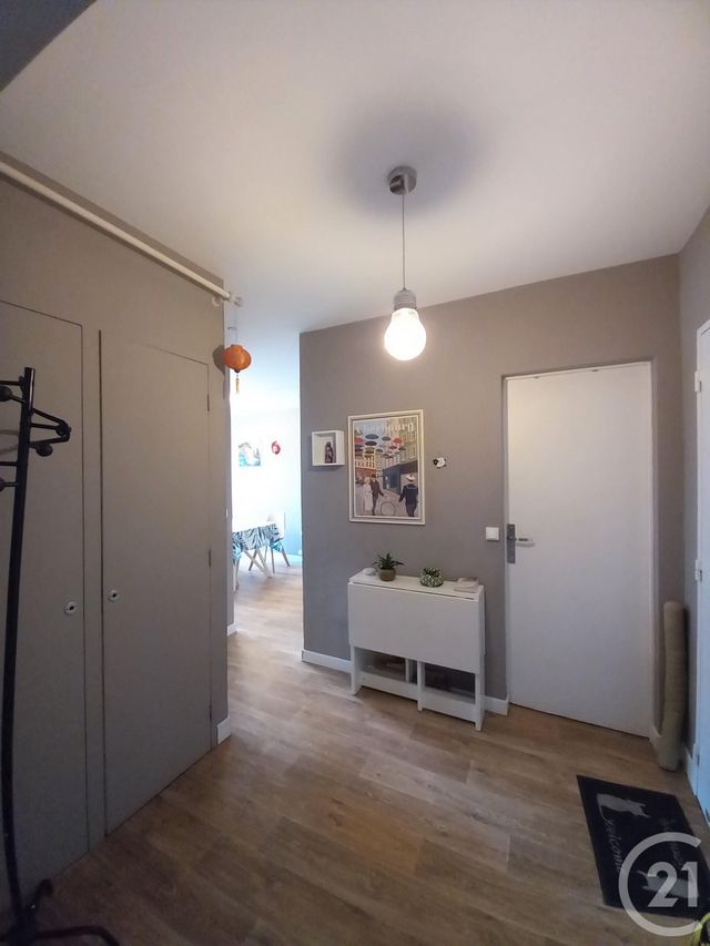 Appartement F5 à louer - 5 pièces - 105 m2 - Cherbourg En Cotentin - 50 - BASSE-NORMANDIE